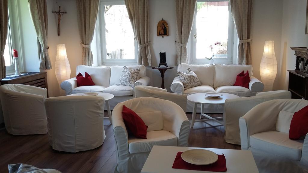 Hotel Holzer Sexten Екстер'єр фото